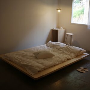 The &#039;J&#039; floating bed