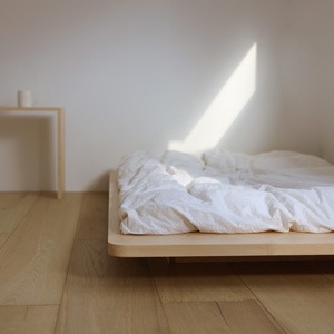 floating bed frame